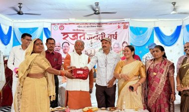 रजत जयंती के उपलक्ष्य पर महिला बाल विकास विभाग द्वारा आयोजित कार्यक्रम में शामिल हुए पूर्व विधानसभा अध्यक्ष धरमलाल कौशिक