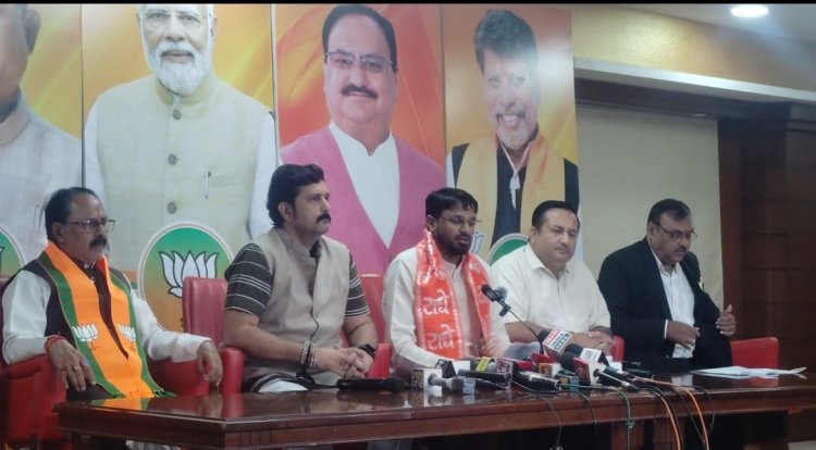 राहुल टिकरिहा ने कहा कि फेक ऑडियो है, बिल्कुल छेड़खानी है. मुझे बदनाम करने की साजिश की जा रही है.