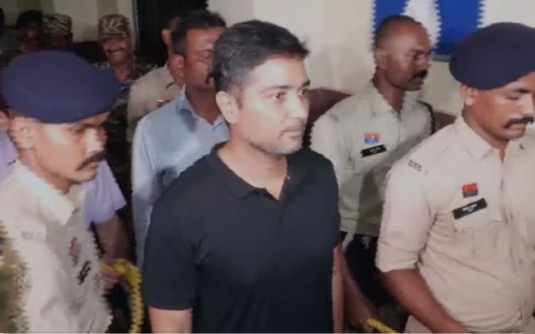 नहीं थम रही चैतन्य बघेल की मुश्किलें, ED ने 7 हजार पन्नों से ज्यादा का चालान किया पेश