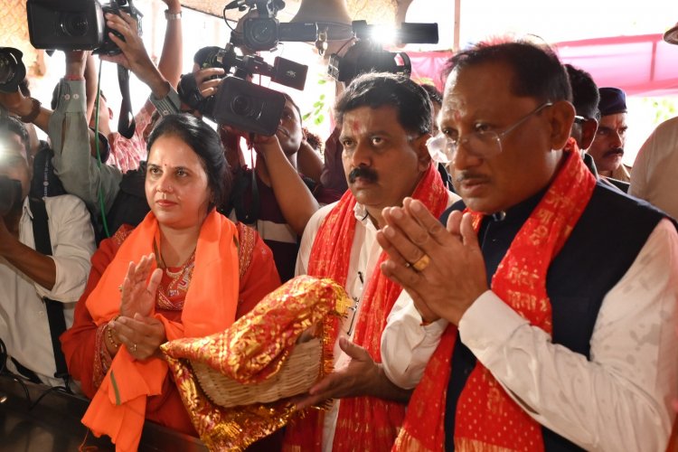 माँ बम्लेश्वरी के दरबार तक पहुँच श्रद्धालुओं के लिए अब और सुगम : मुख्यमंत्री श्री साय