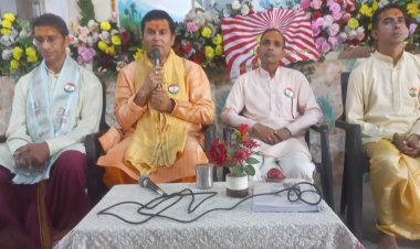 ओम मंडली शिव शक्ति अवतार सेवा संस्थान का आध्यात्मिक सत्संग 