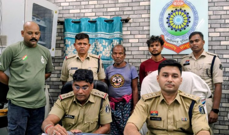 दोहरे हत्याकांड का चंद घंटों में हुआ खुलासा… बेटा निकला हत्यारा, 2 गिरफ्तार