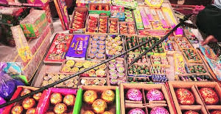 पटाखा दुकानों के लिए नई गाइडलाइन जारी, नियमों का पालन नहीं करने पर होगी सख्त कार्रवाई