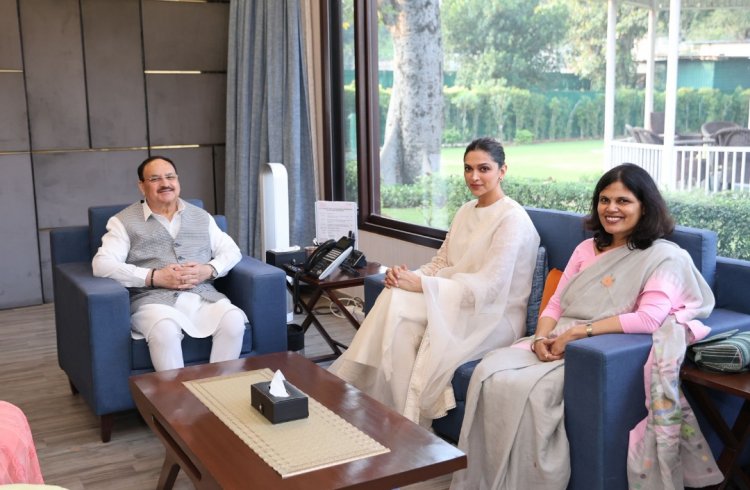 स्वास्थ्य मंत्रालय ने दीपिका पादुकोण को बनाया ‘मेंटल हेल्थ एम्बेसडर’*