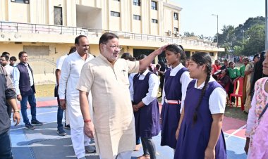 बच्चे खूब खेले और रायपुर सहित छत्तीसगढ़ का नाम पूरे देश में रौशन करे - दक्षिण विधायक सुनील सोनी