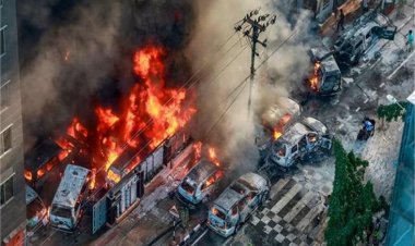 हसीना को  मौत की सजा के बाद बांग्लादेश में भड़की हिंसा ! ढाका में सबसे उग्र प्रदर्शन, आगजनी और हमलों में 50 घायल