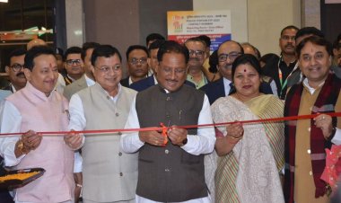 अंतरराष्ट्रीय व्यापार मेले में मुख्यमंत्री  विष्णुदेव साय ने छत्तीसगढ़ पेवेलियन का किया अवलोकन