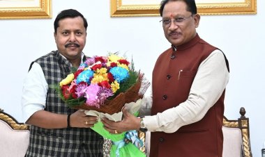 मुख्यमंत्री  विष्णु देव साय से बिहार के पथ निर्माण मंत्री  नितिन नवीन ने की सौजन्य मुलाकात