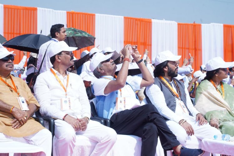 सांसद बृजमोहन ने ‘सूर्यकिरण’ की सफलता पर जनता, रक्षा मंत्री और उपराष्ट्रपति का जताया आभार