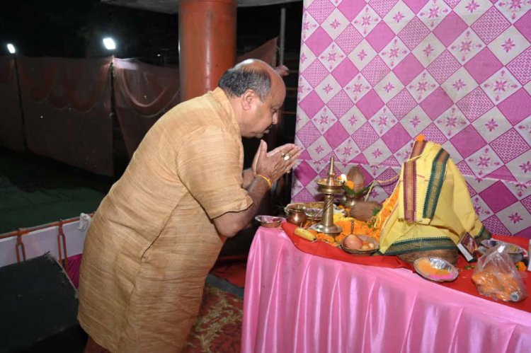 भनपुरी में उत्कल समाज द्वारा आयोजित कार्तिक पूर्णिमा उत्सव – विधायक  पुरंदर मिश्रा ने दी समाज को एकता और सद्भाव का संदेश