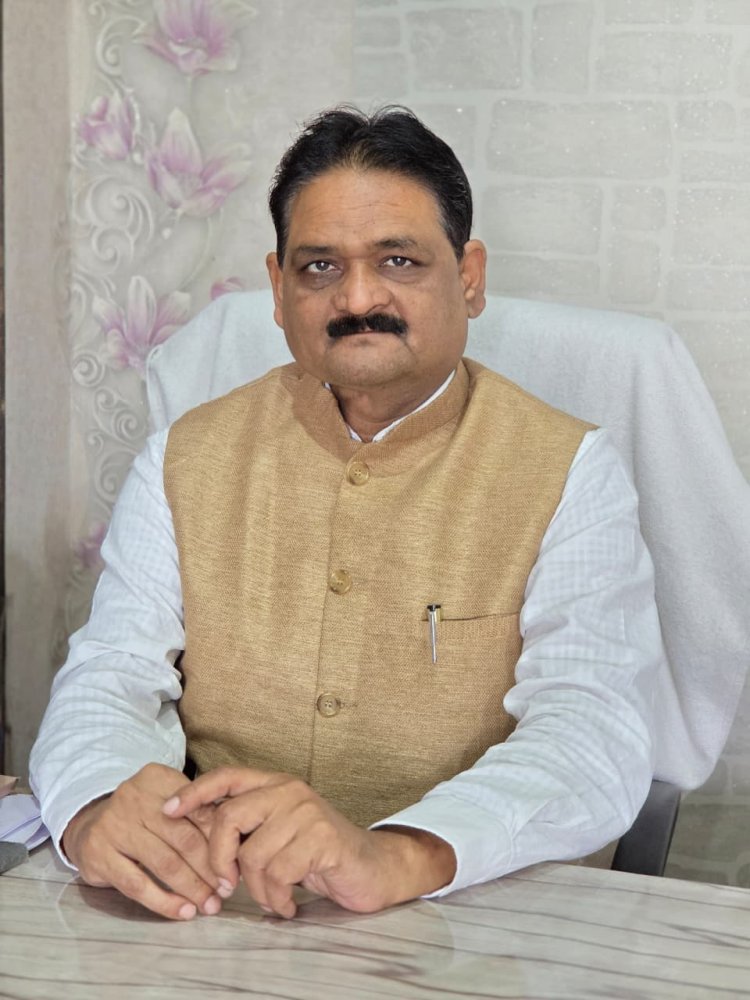 4 श्रम संहिता लागू करना मोदी सरकार का श्रमिक विरोधी कदम - कांग्रेस