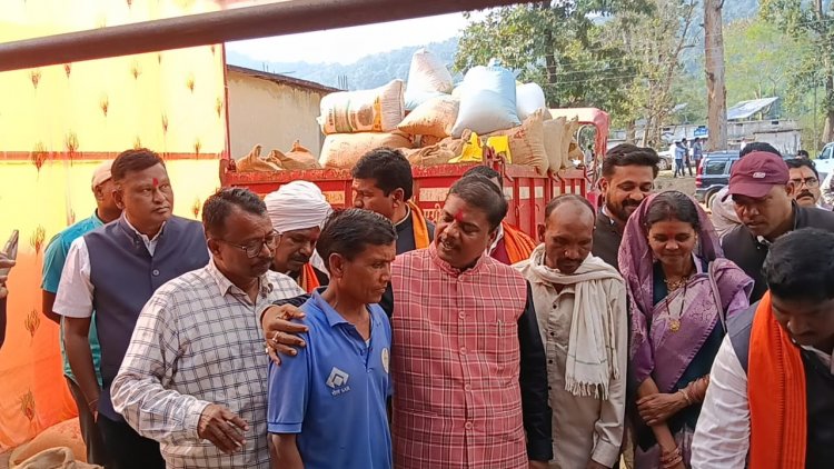 ओरछा में खुलेगा तेंदूपत्ता संग्रहण केंद्र  - केदार कश्यप जी ने किए अनेक विकास कार्यों का शिलान्यास