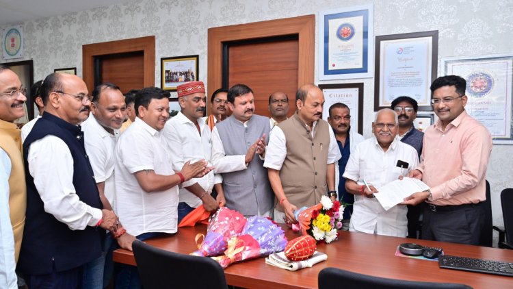 डोमनलाल कोर्सेवाड़ा ने अनुसूचित जाति विकास प्राधिकरण के उपाध्यक्ष का पदभार ग्रहण किया