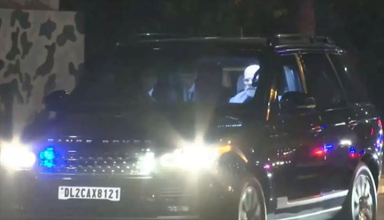 पीएम मोदी पहुंचे रायपुर: एयरपोर्ट में राज्यपाल, गृहमंत्री शाह, डॉ. रमन और सीएम साय ने किया स्वागत