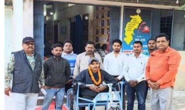 ट्रायसायकल ने बदली  गणेश की जिंदगी, दिव्यांगता नहीं बन सकी उनके सपनों की राह में बाधा
