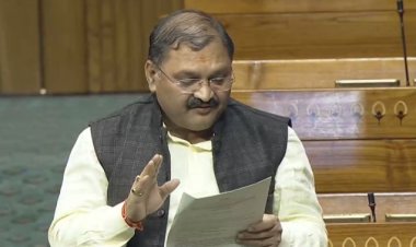 इंदिरा कला संगीत विवि को केन्द्रीय विश्वविद्यालय का दर्जा देने की मांग