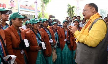  छत्तीसगढ़ में महिला विकास की नई इबारत