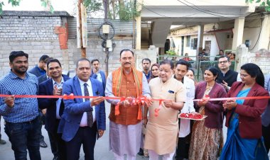 स्वास्थ्य मंत्री  श्याम बिहारी जायसवाल ने मेडिकल कॉलेज रायपुर के 120 सीटर छात्रावास का किया उद्घाटन