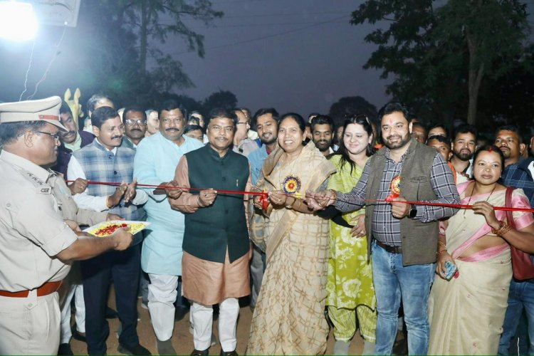 वन मंत्री  केदार कश्यप ने ग्राम जैसाकर्रा में किया इंदरू केंवट नेचर पार्क का लोकार्पण