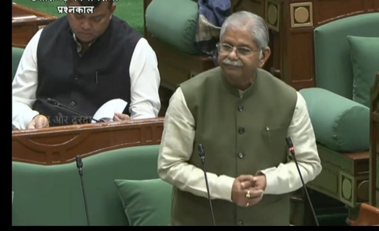 सैनेटरी नैपकिन, वेडिंग मशीन खराब पड़ी है जिससे बालिकाओं को सैनेटरी नेपकिन की सुविधा नहीं मिल पा रही है।-धरम लाल कौशिक