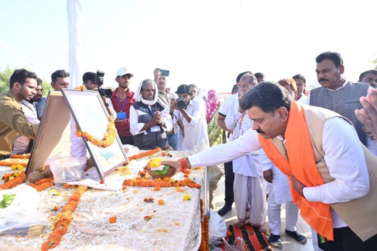  संत कबीरदास की वाणी और संदेश में सर्व समाज की सार्थकता निहित : उप मुख्यमंत्री  विजय शर्मा