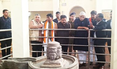 केंद्रीय संस्कृति एवं पर्यटन मंत्री  गजेन्द्र सिंह शेखावत ने किया ऐतिहासिक सिरपुर के पुरातात्विक स्थलों का निरीक्षण
