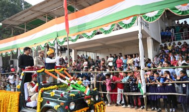 देशभक्ति और उल्लास के रंग में रंगा बीजापुर, गरिमामय समारोह के साथ मनाया गया 77वां गणतंत्र दिवस