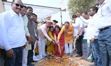 ग्रामीण विधायक मोतीलाल साहू ग्रामीण विधानसभा क्षेत्र के विकास पुरुष हैँ, हर वार्ड में वे एक करोड़ से अधिक के नए विकास कार्य जनता हेतु करवा रहे हैँ- सभापति सूर्यकान्त राठौड़