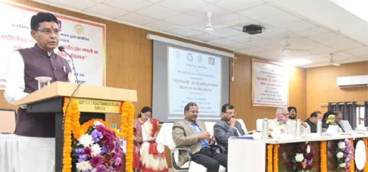 भारतीय ज्ञान परम्परा अतीत नहीं, भविष्य की राह दिखाने वाली - वर्मा