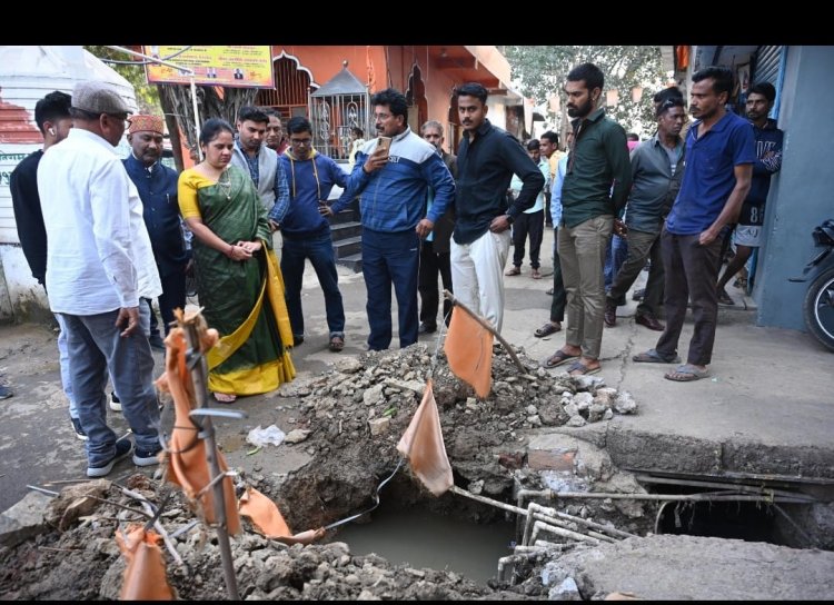 मेयर ने अधिकारियों को अगले 24 घण्टे के भीतर  सभी घरों में नल से स्वच्छ पेयजल हर हाल में सर्वोच्च प्राथमिकता से देना सुनिश्चित करने का दिया अल्टीमेटम