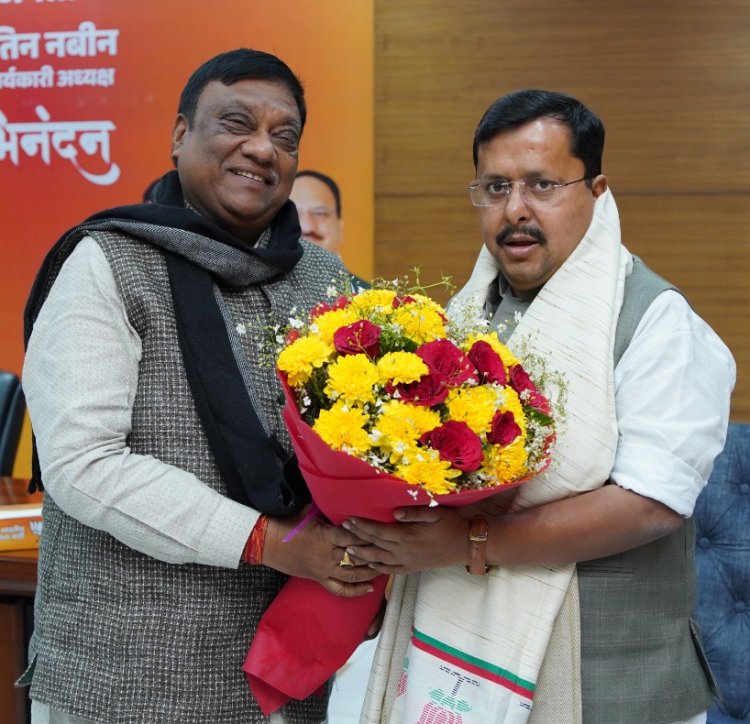 भाजपा राष्ट्रीय कार्यकारी अध्यक्ष नबीन से भेंट कर चंदेल ने दी शुभकामनाएँ