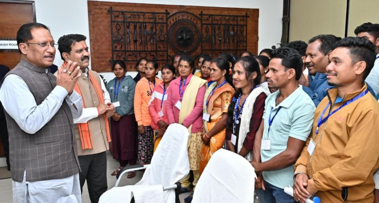 बस्तर अंचल का सर्वांगीण विकास सुनिश्चित करने के लिए सरकार प्रतिबद्ध : मुख्यमंत्री  विष्णु देव साय