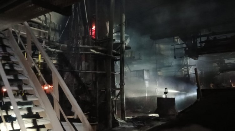 CG : आधी रात धधकता रहा SMS 2, हॉट मेटल प्रोडक्शन पर संकट, करोड़ों का नुकसान