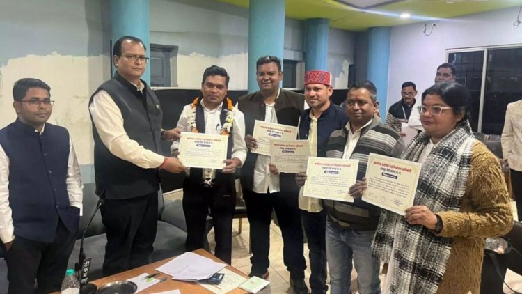 रायपुर प्रेस क्लब चुनाव 2026 : नए अध्यक्ष बने मोहन तिवारी, जानिए उपाध्यक्ष, महासचिव, कोषाध्यक्ष, दो सहसचिव पद पर कौन – कौन विजेता