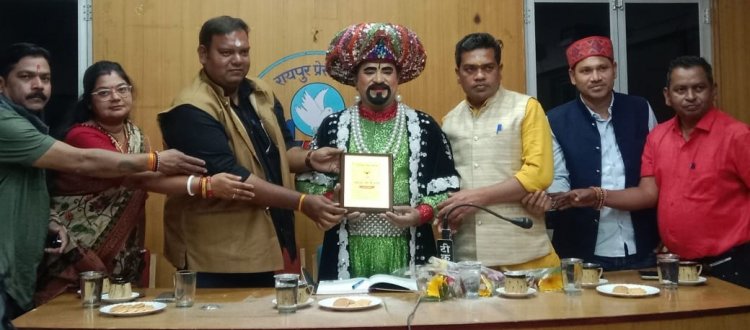 “जादू चमत्कार नहीं, मनोरंजन की कला है” – ओपी शर्मा जूनियर रायपुर प्रेस क्लब में आयोजित रूबरू कार्यक्रम में प्रसिद्ध जादूगर ओपी शर्मा जूनियर की उपस्थिति ने माहौल को रोमांच और सकारात्मक संदेश से भर दिया।