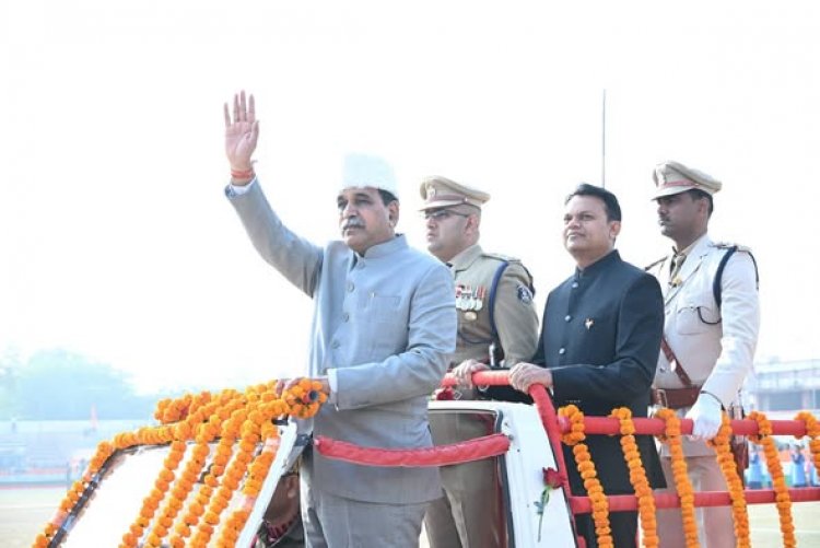 77वें गणतंत्र दिवस पर विधायक  राजेश मुणत ने फहराया तिरंगा