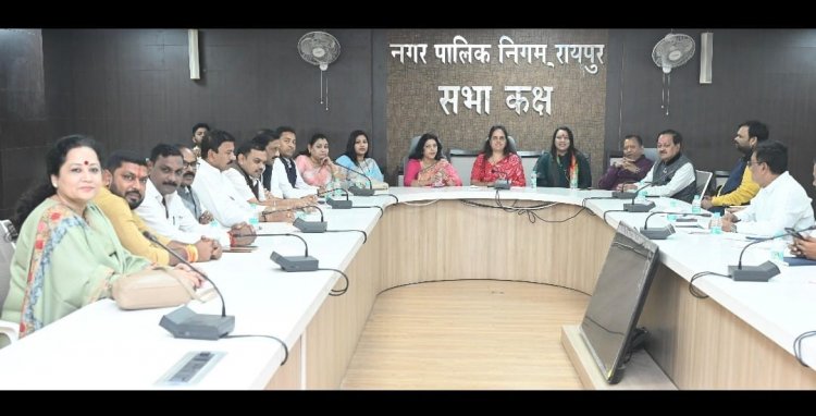 राजधानी शहर में गर्मी के पूर्व वार्डो की गहन पेयजल संकट की समस्या से निपटने तत्काल आवश्यक तैयारी प्रारम्भ करने के दिए निर्देश