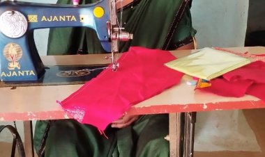 महतारी वंदन से आर्थिक रूप से सशक्त हुई महिलाएं: सहायता राशि से सिलाई मशीन खरीद भगवती रात्रे बनी आत्मनिर्भर…