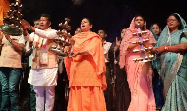 CG : कुंभ कल्प मेला में प्रतिदिन हो रही महानदी की महाआरती, श्रद्धा और भक्ति का अद्भुत संगम