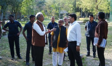 बृजमोहन अग्रवाल शंकर नगर मेन रोड पहुंचे, शंकर नगर क्षेत्र में लंबे समय से बनी ट्रैफिक जाम की समस्या पर गंभीरता से संज्ञान लेते हुए उन्होंने संबंधित अधिकारियों को निर्देश दिए।