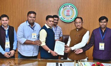 मुख्यमंत्री  विष्णुदेव साय से प्रेस क्लब प्रतिनिधिमंडल ने की सौजन्य मुलाकात रंगोत्सव कार्यक्रम में मुख्य अतिथि के रूप में किया आमंत्रित