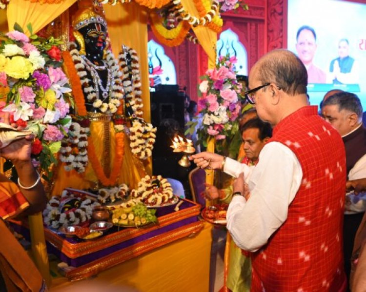 राज्यपाल रमेन डेका ने किए भगवान श्री राजीव लोचन जी के दर्शन, प्रदेशवासियों की सुख-समृद्धि की कामना