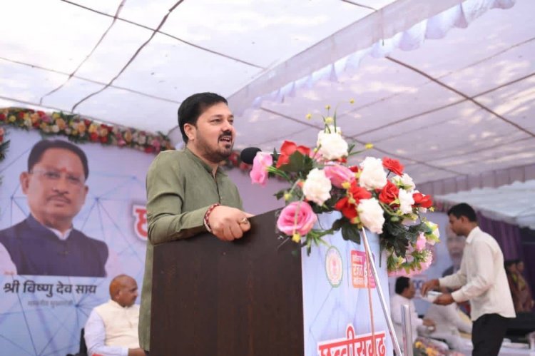 छत्तीसगढ़ स्टेट पॉवर डिस्ट्रीब्यूशन कंपनी लिमिटेड के 'छत्तीसगढ़ रजत महोत्सव' में सम्मिलित हुए विधायक अनुज शर्मा