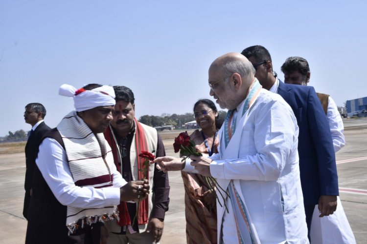 केन्द्रीय गृह मंत्री  अमित शाह का जगदलपुर के मां दंतेश्वरी एयरपोर्ट में आत्मीय स्वागत