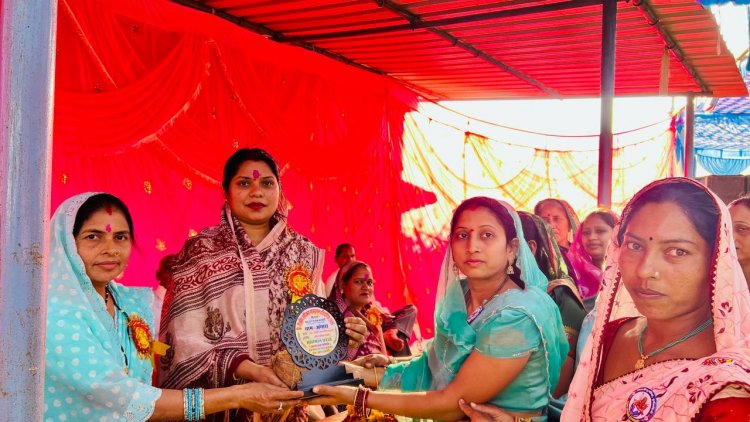 त्रि-दिवसीय संगीतमय मानसगान प्रतियोगिता में शामिल हुईं रंजना डीपेंद्र साहू, श्रद्धा-भक्ति का क्षेत्रवासियों को दिए संदेश