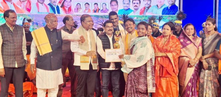 वन मंत्री श्री कश्यप ने नारायणपुर में 65 करोड़ 96 लाख रूपए से अधिक के विकास कार्यों का किया भूमिपूजन