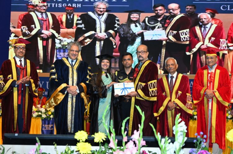 शिक्षा का मूल उद्देश्य केवल आजीविका प्राप्त करना नहीं बल्कि ज्ञान और बुद्धिमत्ता प्राप्त कर पूरे समाज का विकास होना चाहिए- रमेन डेका