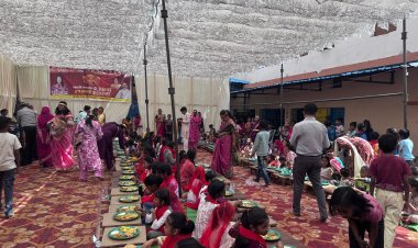 भाजपा महिला मोर्चा ने 511 कन्या भोज एवं भंडारा का किया भव्य आयोजन