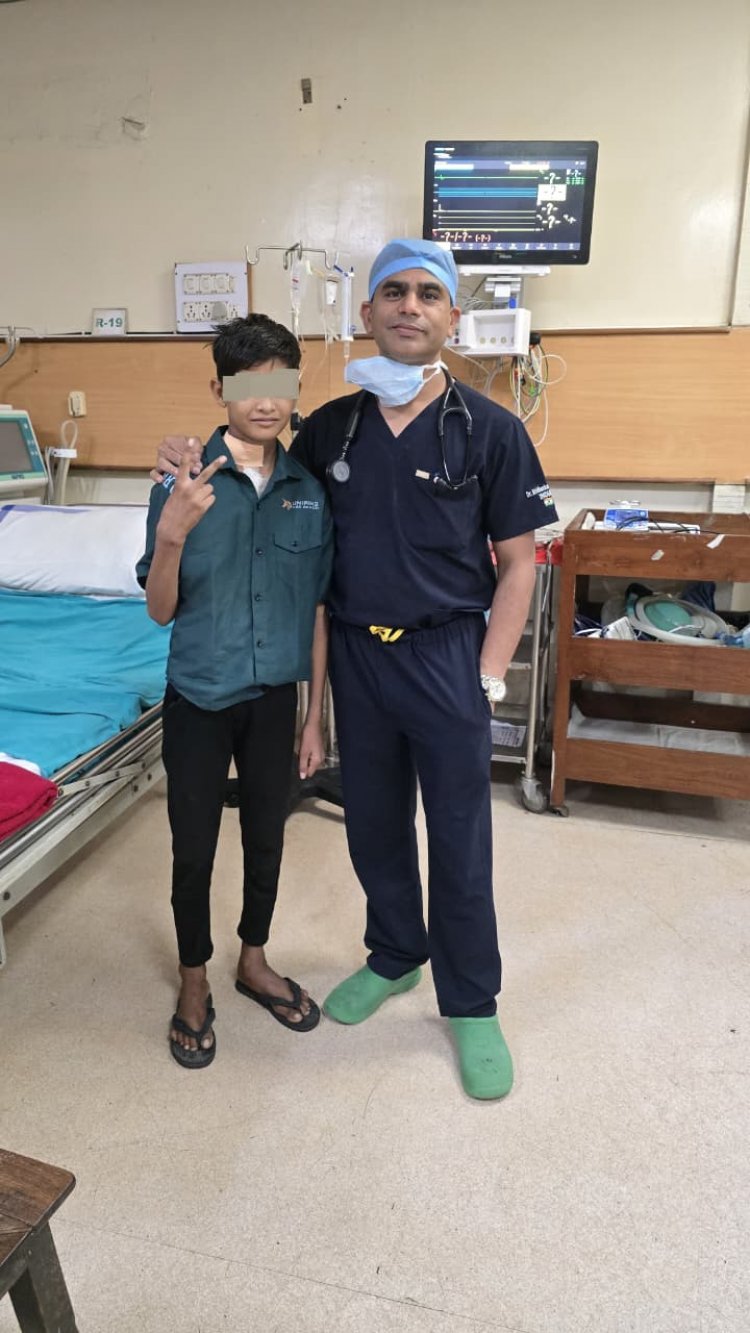 अम्बेडकर अस्पताल में 11 साल के बच्चे के दिल से चिपका दुर्लभ कैंसर निकाला, बना विश्व कीर्तिमान