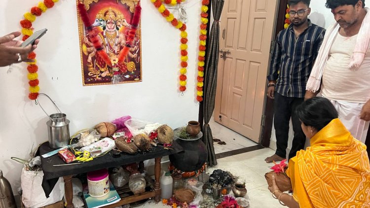 जंवारा एवं अखंड ज्योति के दर्शन कर रंजना साहू ने लिया आशीर्वाद